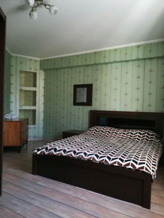 Сдам 3 км. квартиру, в центре. Район ЦУМа