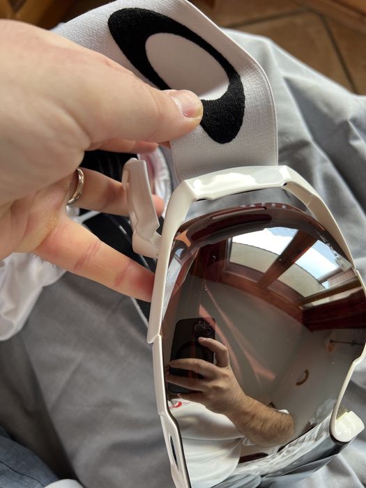 Oakley Airbrake XL 2 lentile snowboard ski goggles