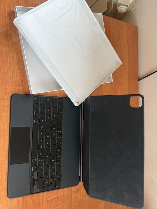 iPad Pro 12.9-inch (6 generation) wi-fi + cellular 256Гб