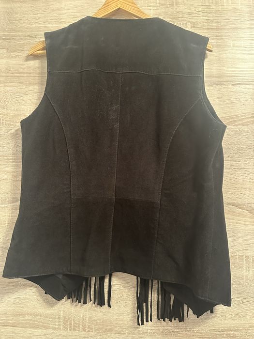 Vesta din piele intoarsa