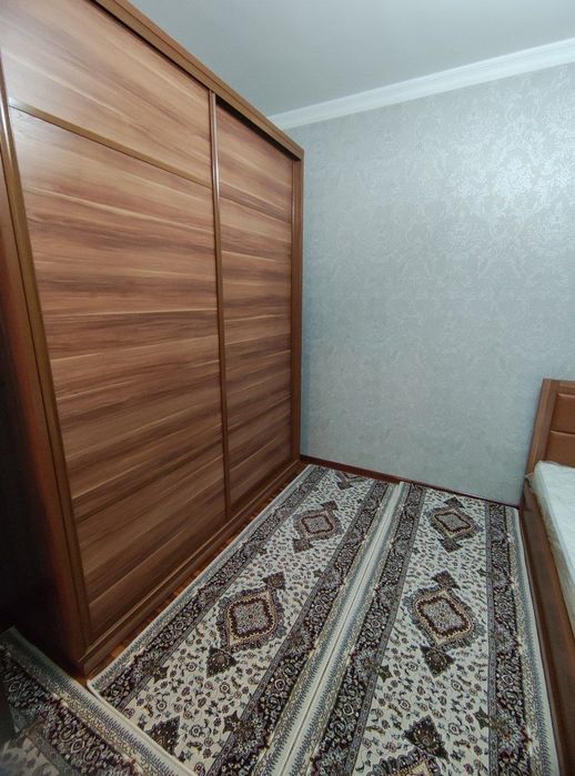 Юнусабад -9 шикарная 2х комнатная квартира переделанная в 3х с ОБСТАНО