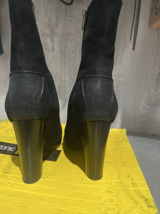 Нарядные ботинки -38 размер