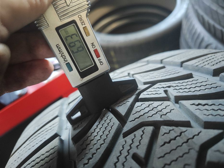 2бр. зимни гуми 255/45/19 Dunlop