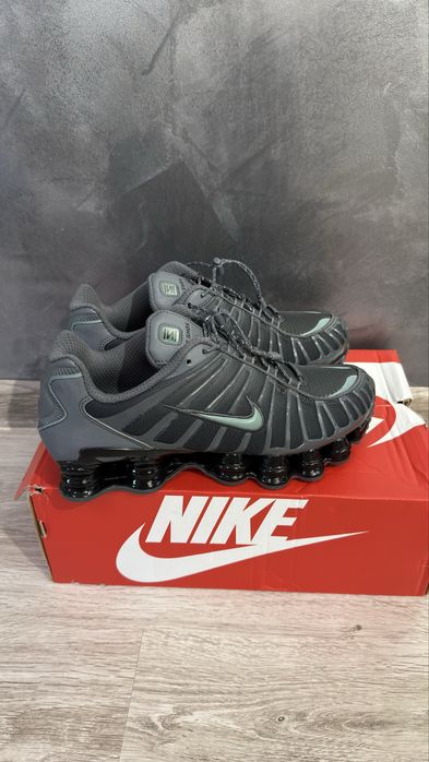 NIKE SHOX TL IRON GREY