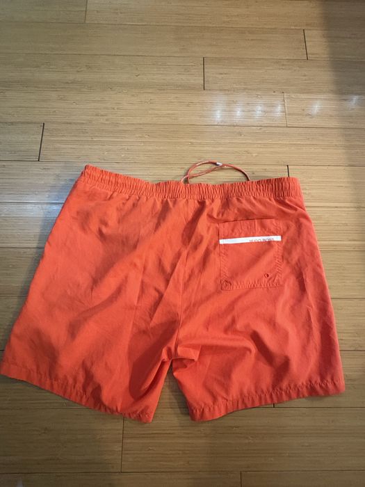 Мйжки шорти на HUGO BOSS