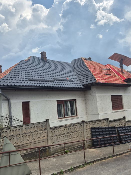 Firma Autorizata executam lucrari de calitate- Acoperisuri, Mansardare