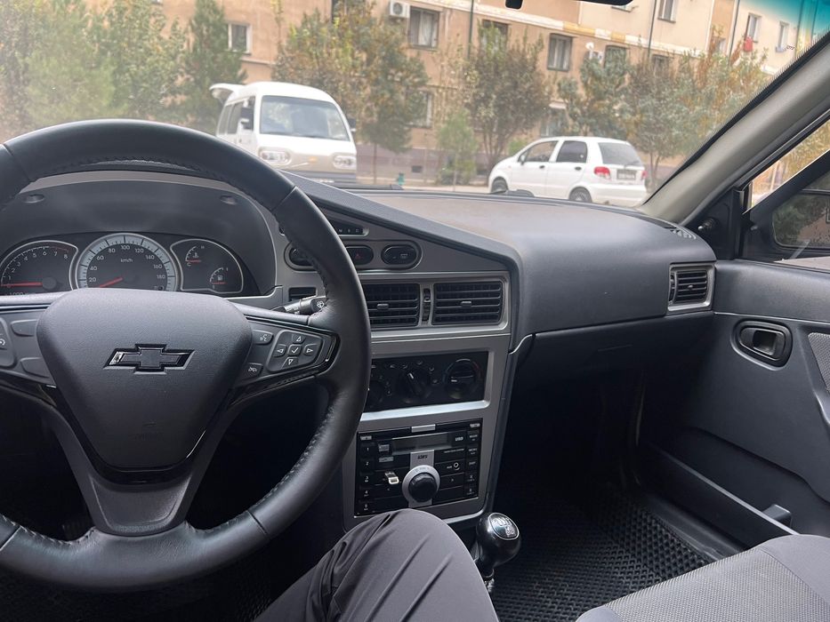 Nexia 2 1.6L люкс кондиционер