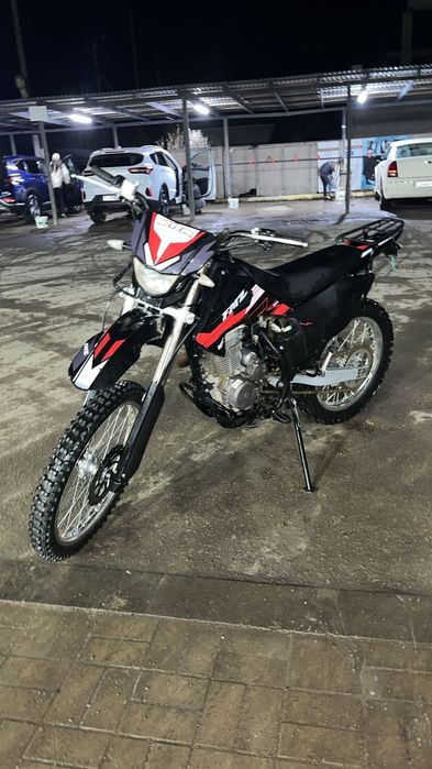 Продам эндуро 06 фмз 250куб