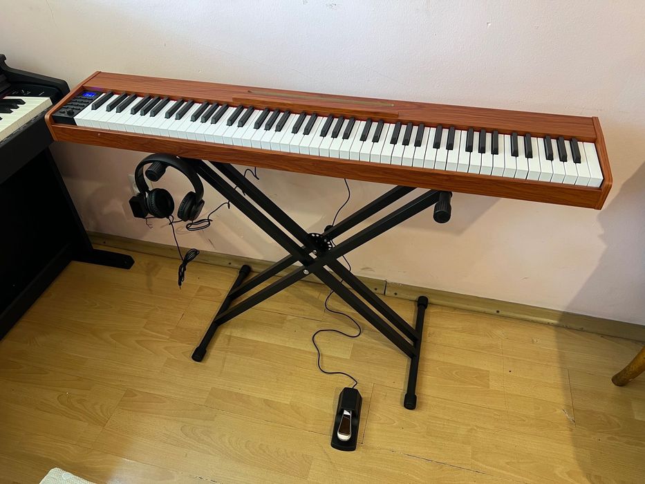 Преносимо дигитално пиано Eastar EP-80 Brown