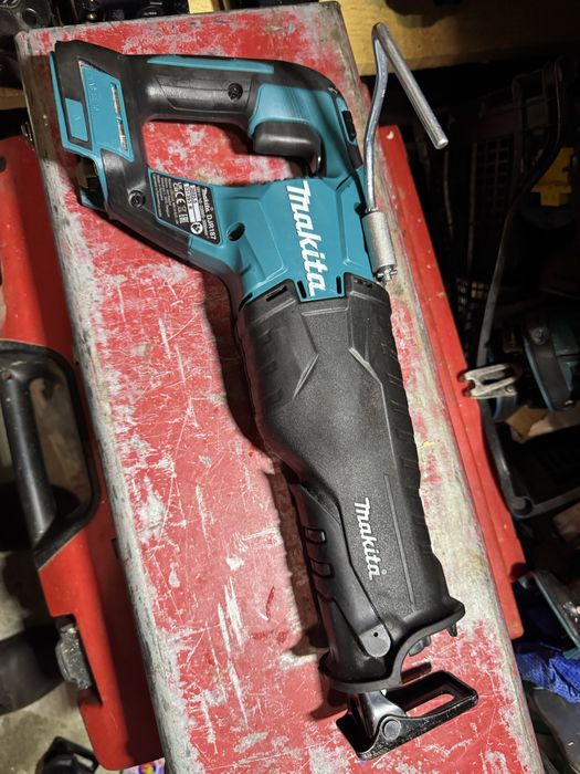 Fierastrau sabie makita djr 187 2025