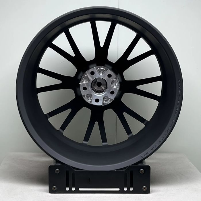 21" КОВАНИ джанти  E53AMG W214 с капачки Mercedes W223 W213 C257 C217