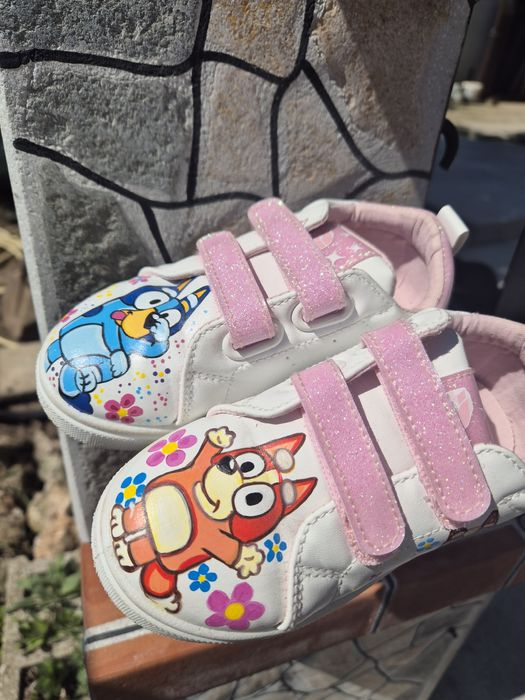 Ръчно рисувани детски кецове