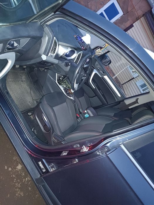 Продам автомобиль Jac S3