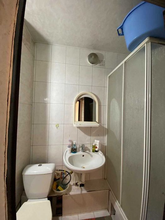 Ц14 да 1 хонали квартира сотилади