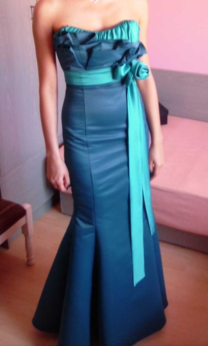 Бутикова дълга рокля - модел тип русалка