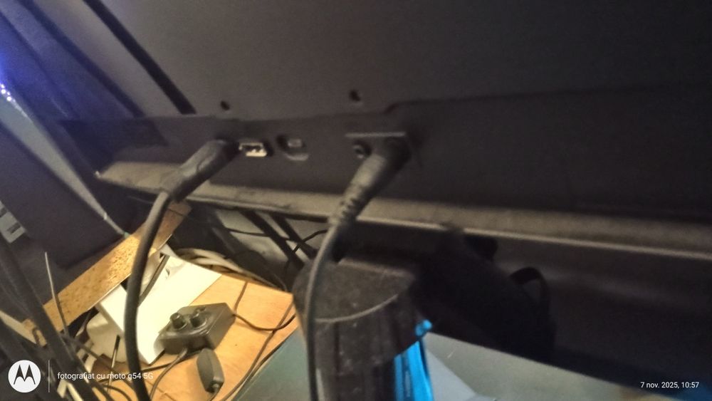 Vând monitor gaming ultrawide 29 inchi.