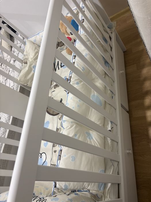 Кошара на 3 нива с люлеещ се механизъм + матрак и обиколници !