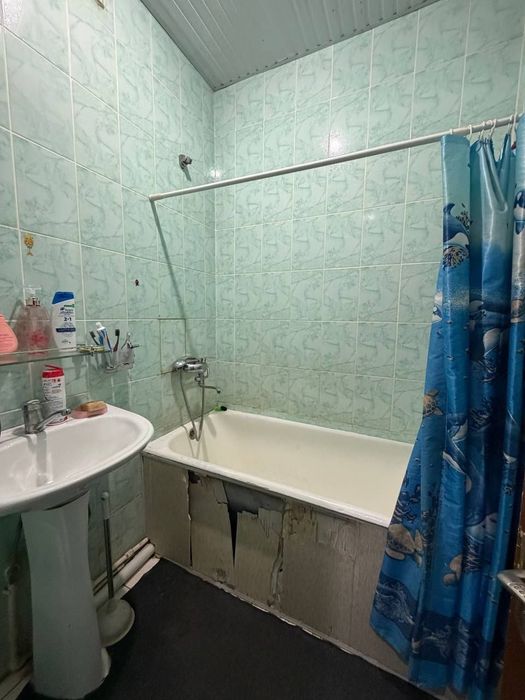 Продам 2 ком Юнусабад 7 квартал