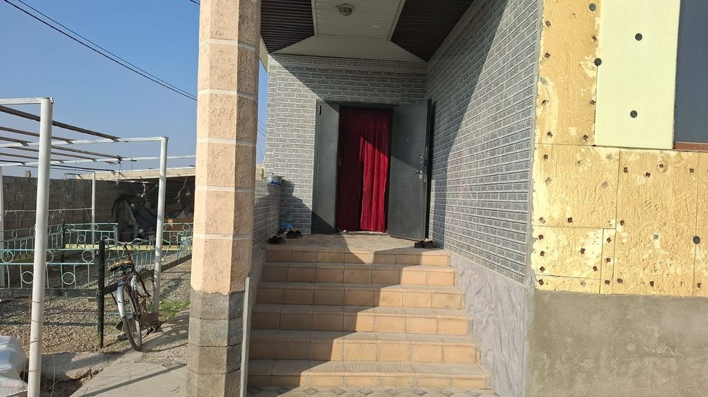 Дом продается со всеми удобствами