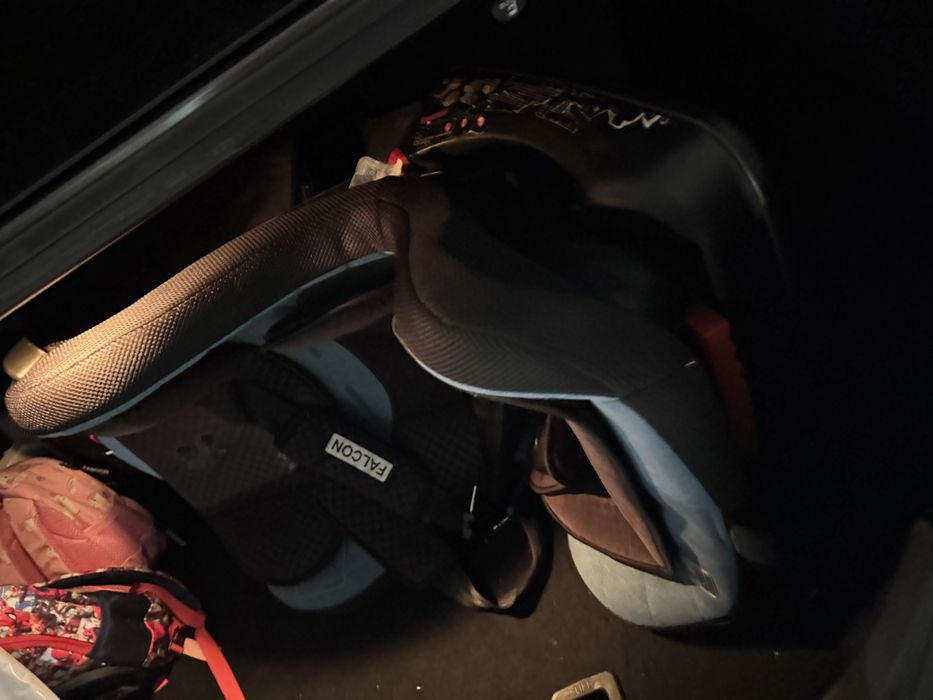 Продам автокресло