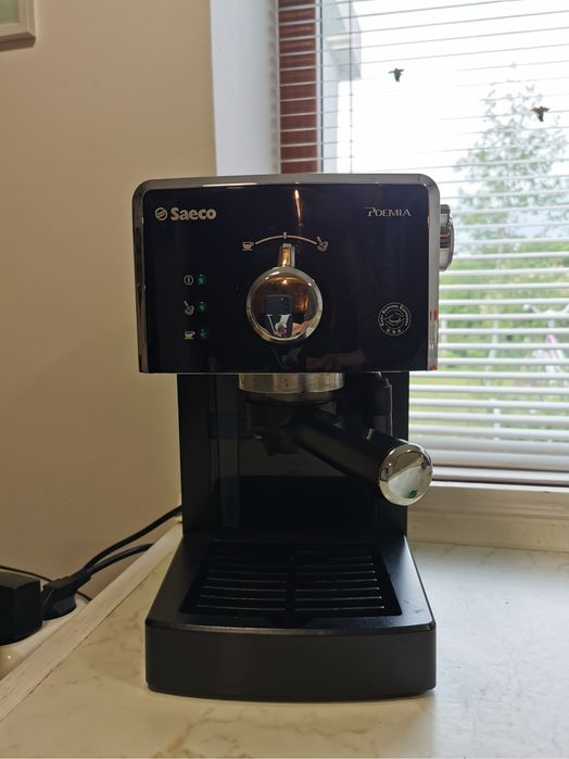 Кафемашина Saeco poemia