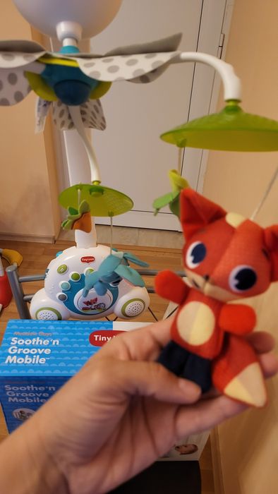 Бебешка въртележка за легло