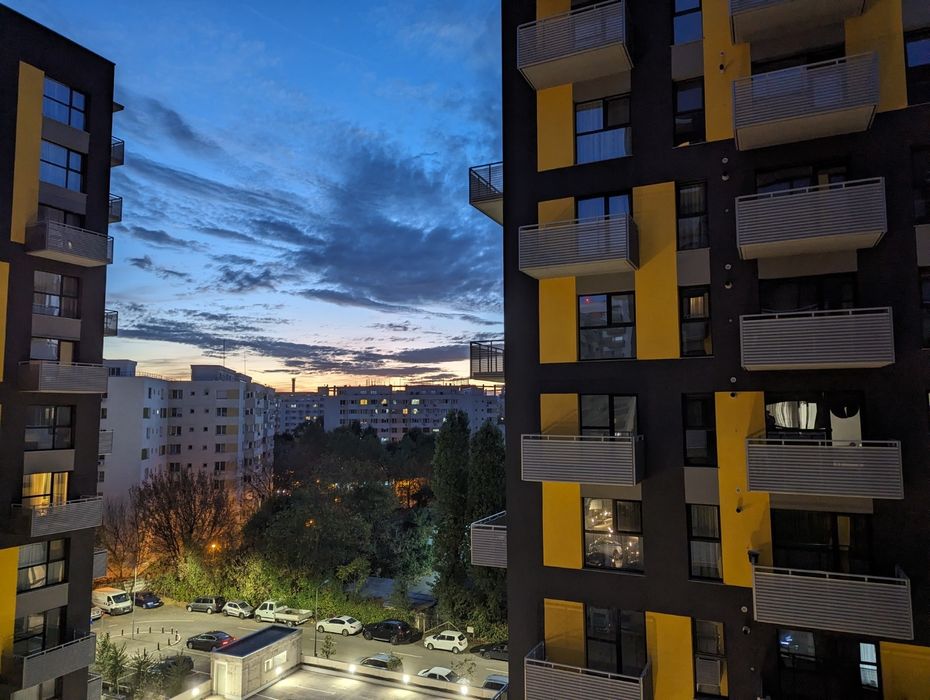 Ap 2 camere Hercesa bloc nou/8min metrou - Proprietar