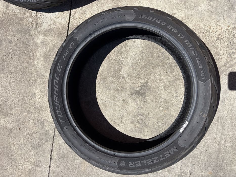 Vand anvelope moto Metzler 120/70R17 si 160/60R17
