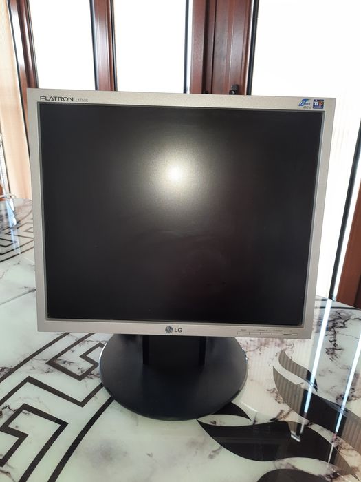 Монитор за компютър  LG