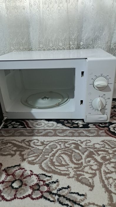 Samsung 23л микроволновка  продаю