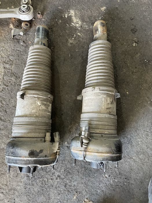 предна възглавница окачване ауди а6 4г а7 Audi A6 4g A7