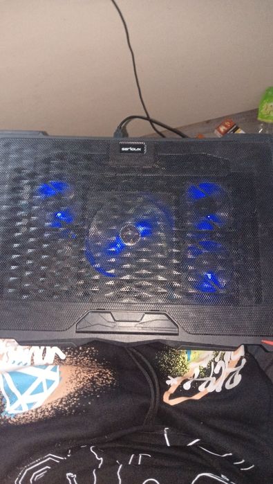 Cooler laptop foarte bun