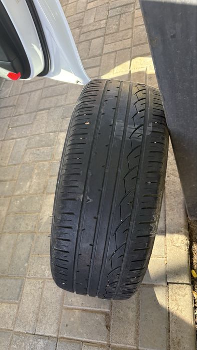 Продам 2 шины Rydanz 225/45 ZR18
