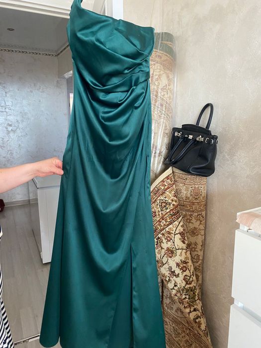 Продам платье на выпускной