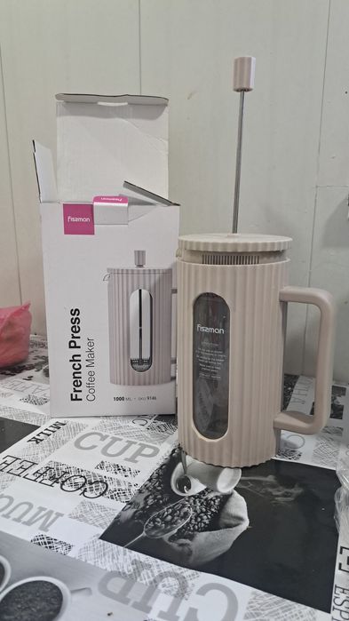 Для дома посуды в хорошем состояние