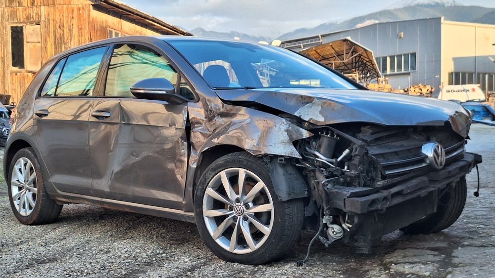 VW Golf 7 1.6TDI 105кс на части