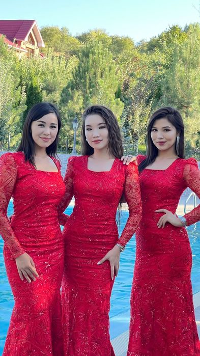 Трио костюмдери сатылады