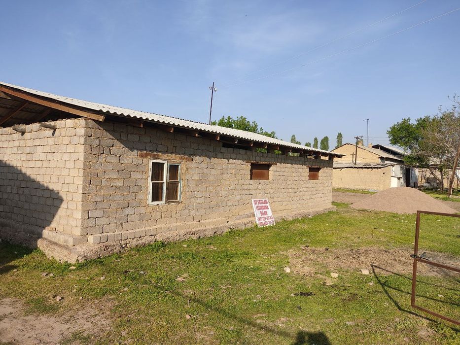 Участка сотилади 15 сотих кадастир дакументлари жойида