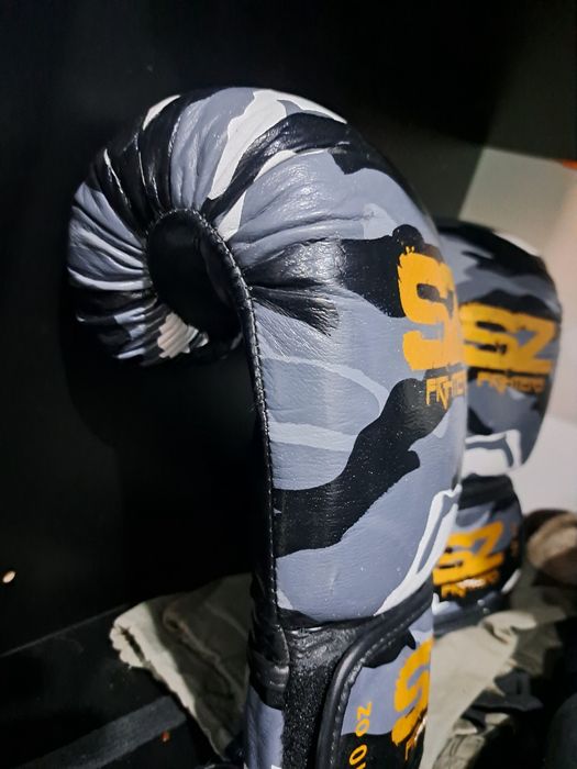 Боксови ръкавици Sz Fighter и лапи