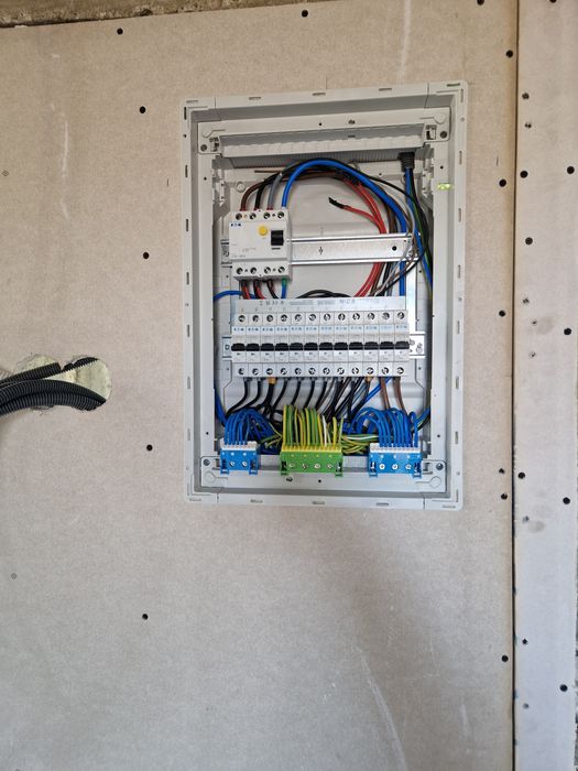 Electrician autorizat ANRE, PRAM, impamantare. Termoviziune