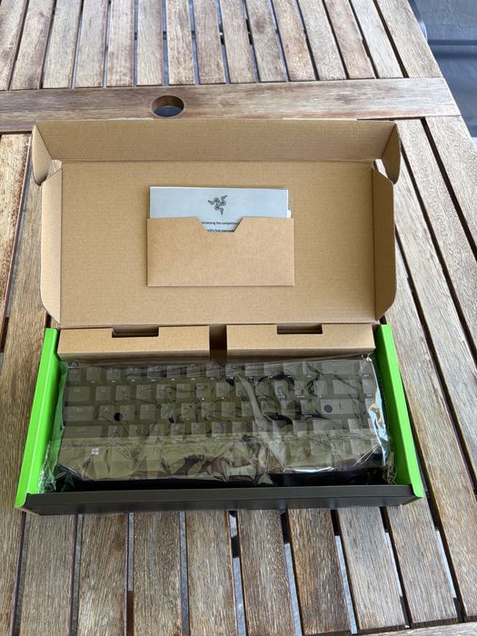 Razer BlackWidow V3 Mini HyperSpeed – Yellow Switch