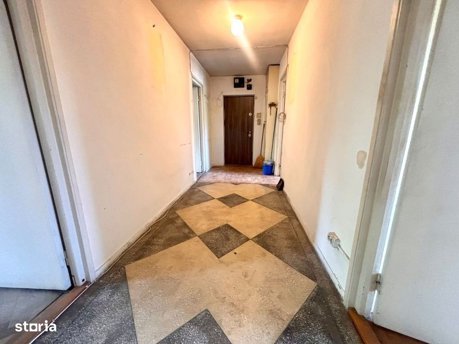 Apartament 82 mp cu garaj, teren și balcon, în Ștrand