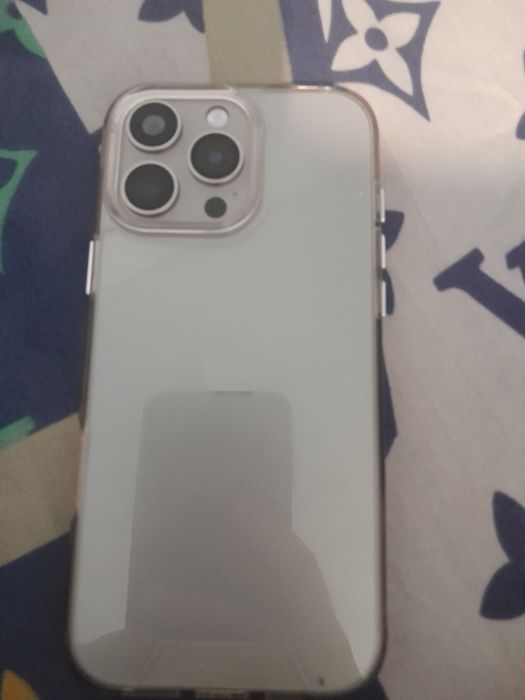 IPhone 16 pro Макс