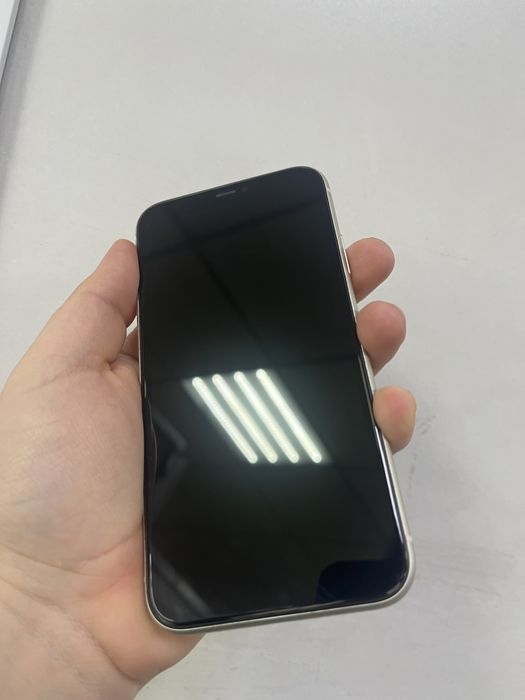 Iphone 11 128G без царапин идеал