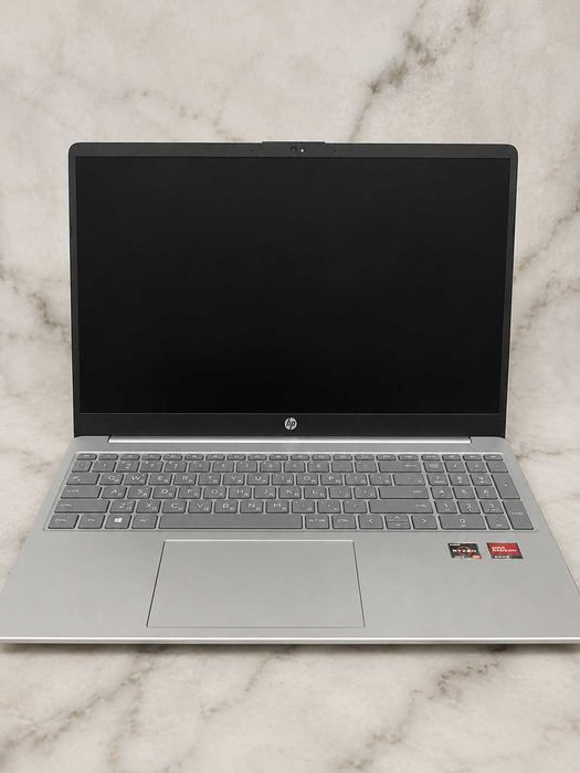 Ноутбук HP (Кызылорда пр.Абая 39-45)