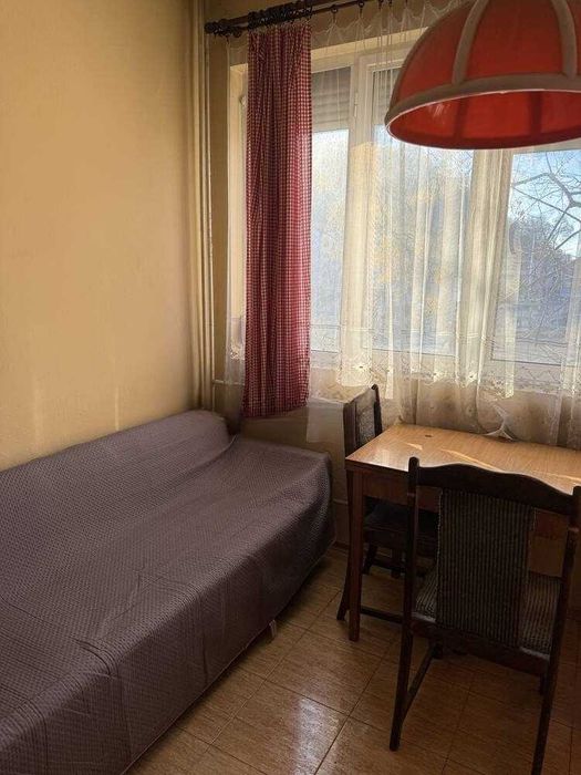 Тристаен апартамент кв. Център