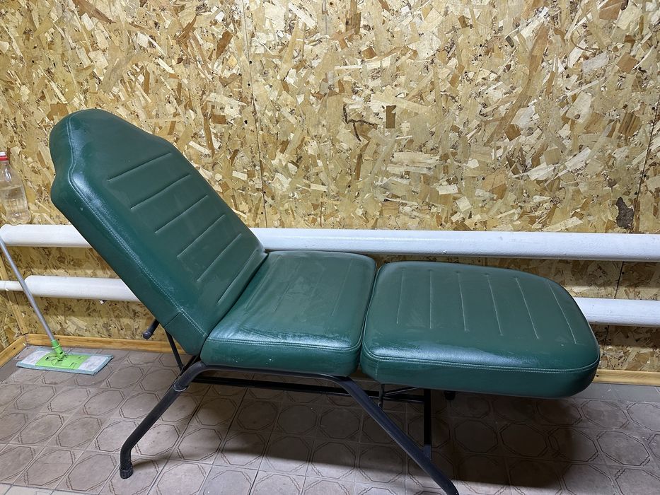 массажная кушетка