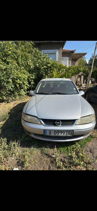 Опел Вектра 2.0 дизел- Цяла