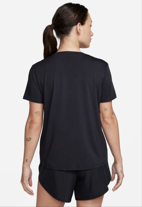 Оригинални тениски на Nike