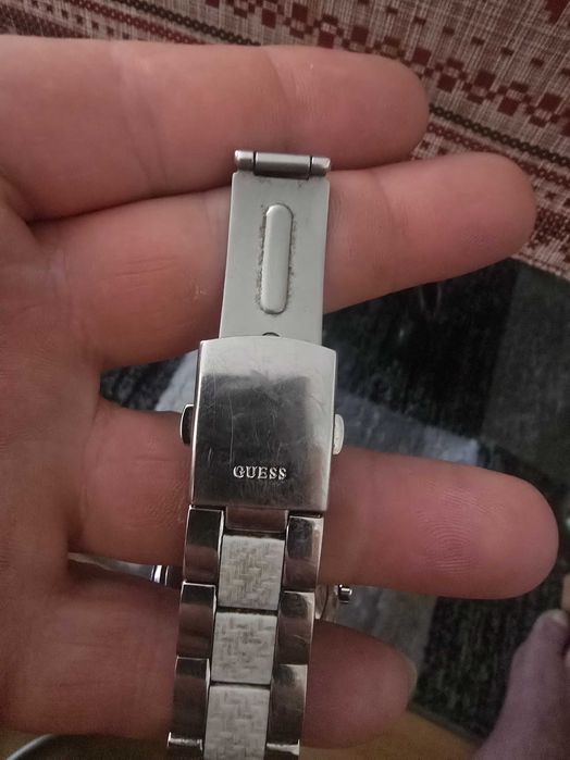 Дамски часовник GUESS